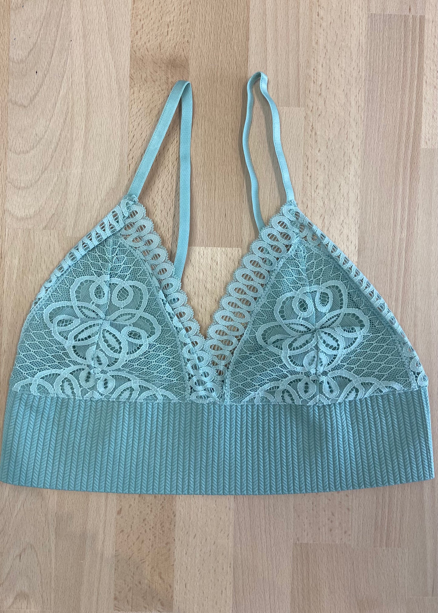 Triangle Lace Seamless Bralette - Sage