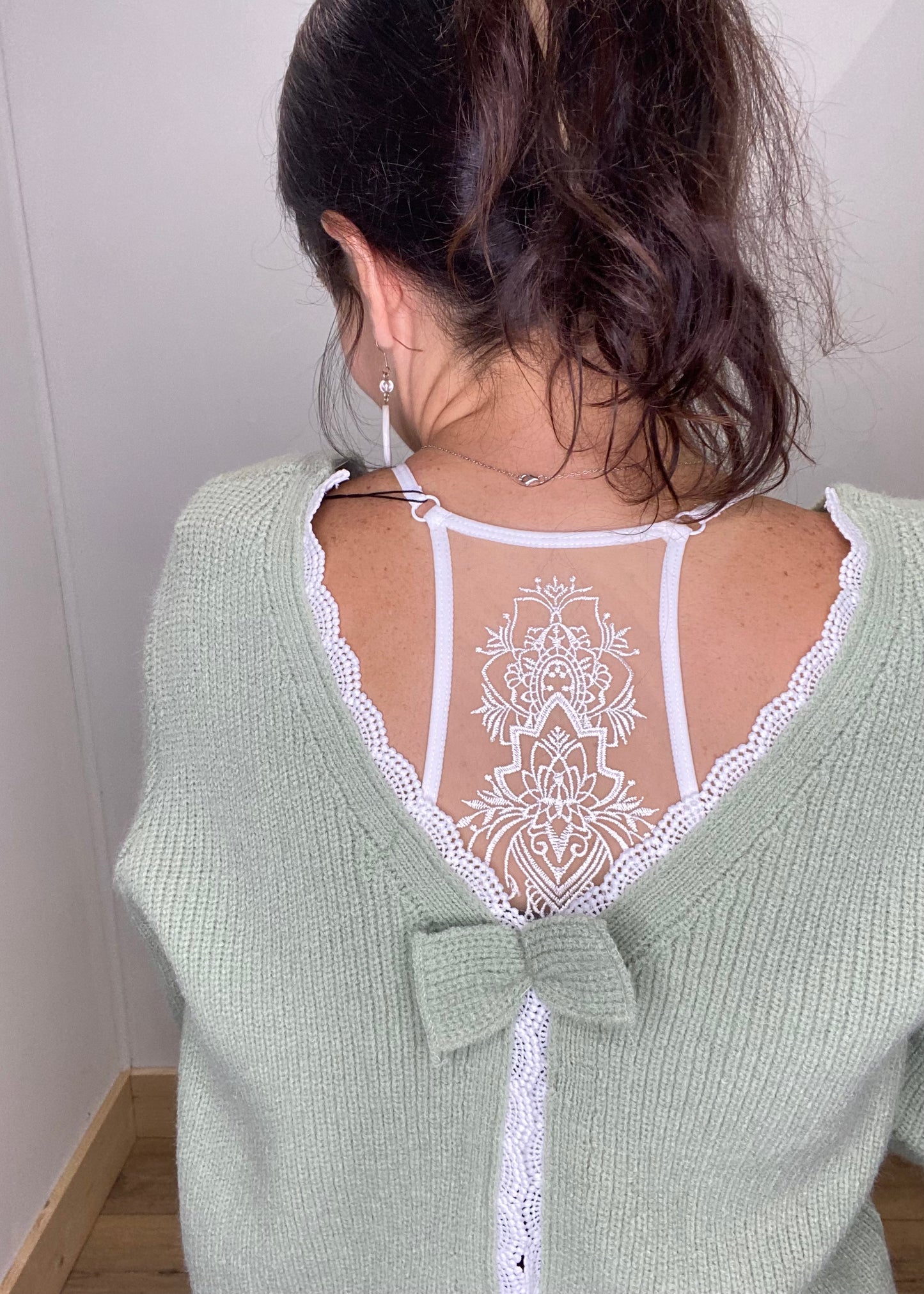 Chic Bow & Lace Back Sweater - Sage